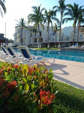 Hermosa Villa con recamara en PB